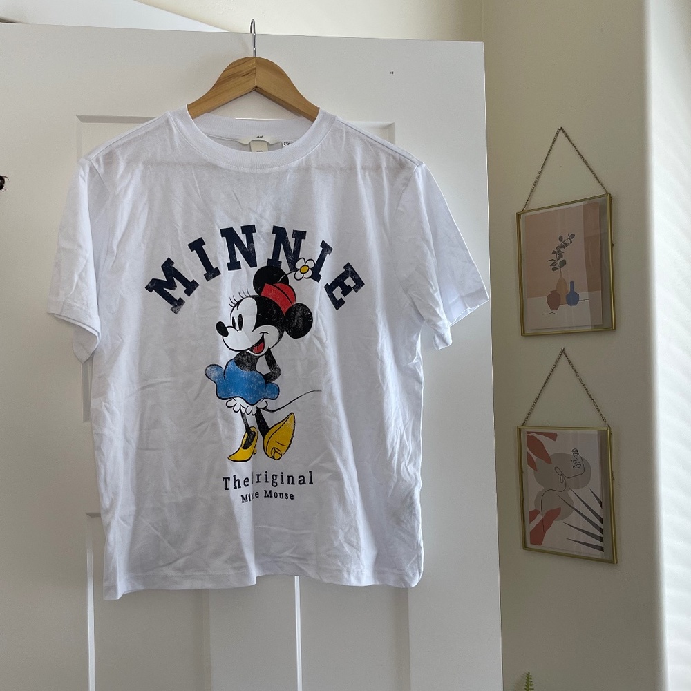 H&M White Minnie Mouse Graphic Tee